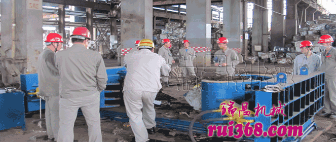 液壓拆包機(jī)是鋼廠(chǎng)冶煉企業(yè)檢驗(yàn)壓塊專(zhuān)業(yè)設(shè)備！